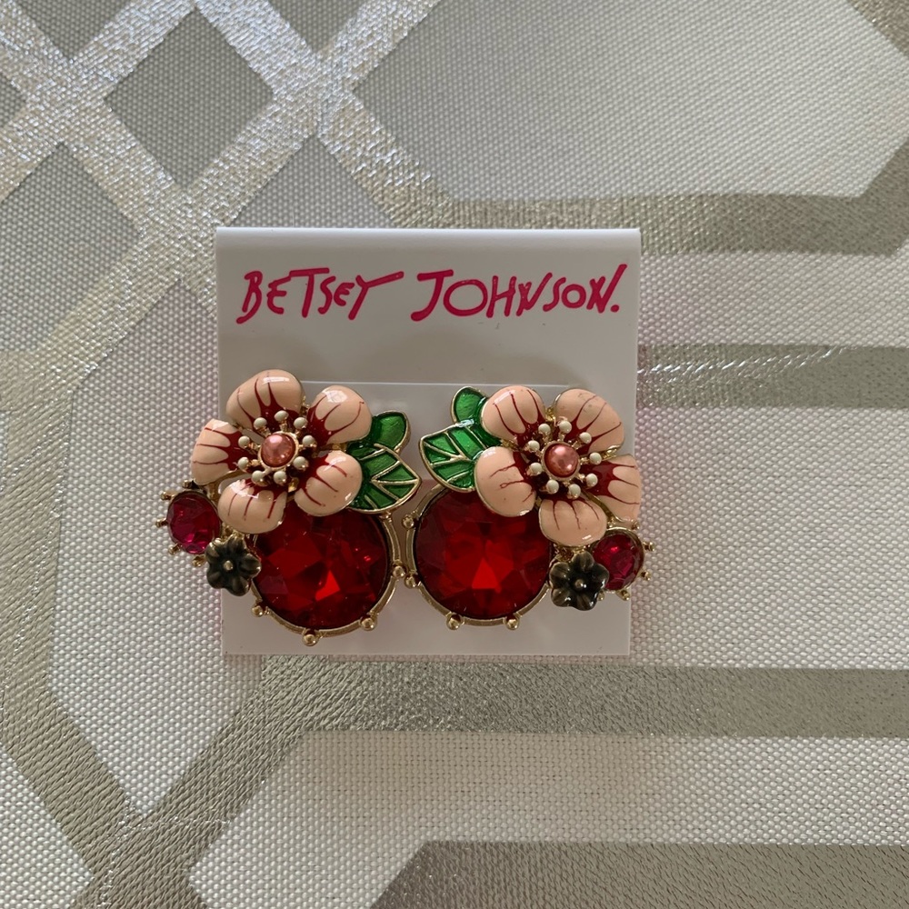 Betcy Johnson Floral Stud Earring 🌹